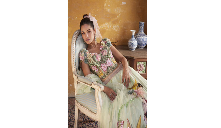Varun Bahl's SS'23 collection is an ode to nature - Vimarsana News